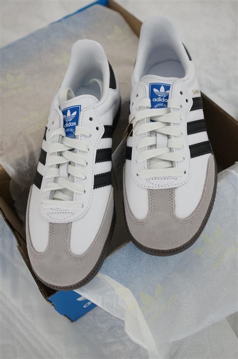 are sambas unisex